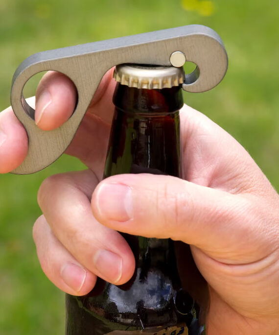 Enhåndsbetjent oplukker