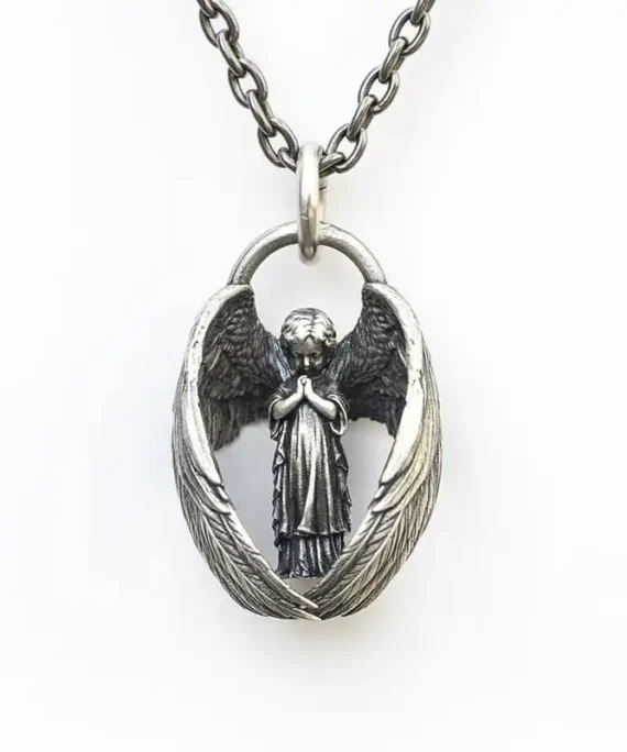 Angel wings necklace