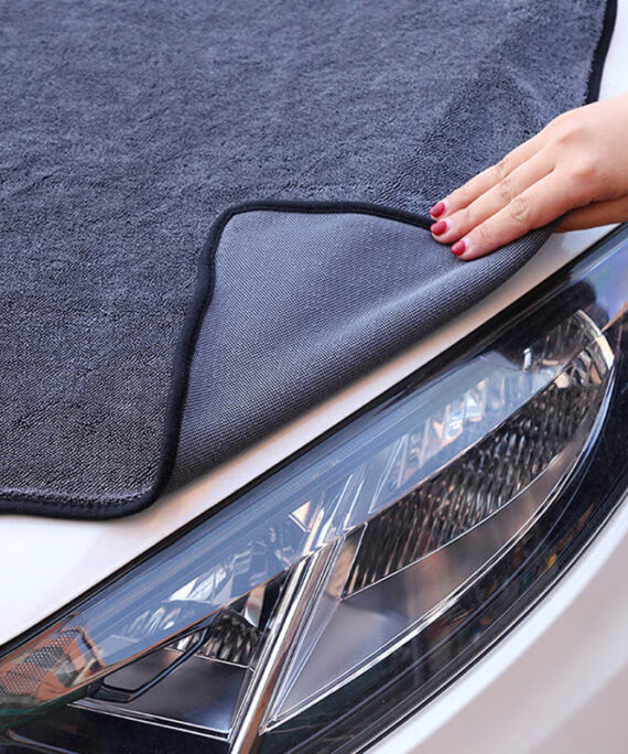 Tvunnet mikrofiberhåndkle