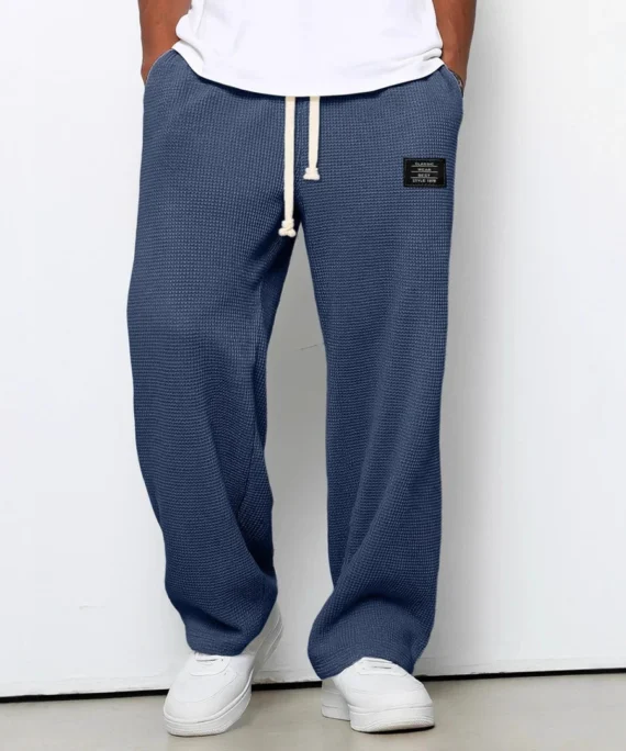 Wide pants with adjustable waistband