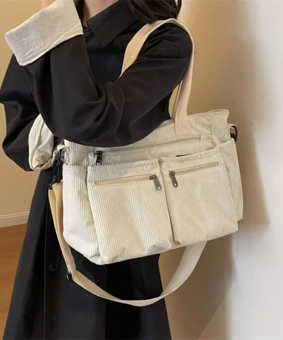 Multi-pocket tote bag