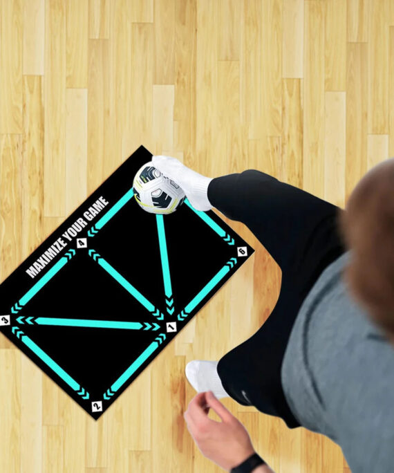 Soccer footwork training mat