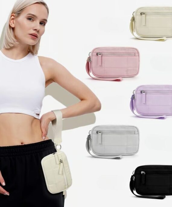 Puffer wristlet wallet