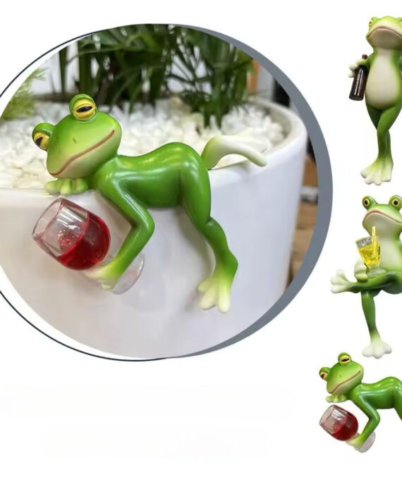 Frog planter buddy